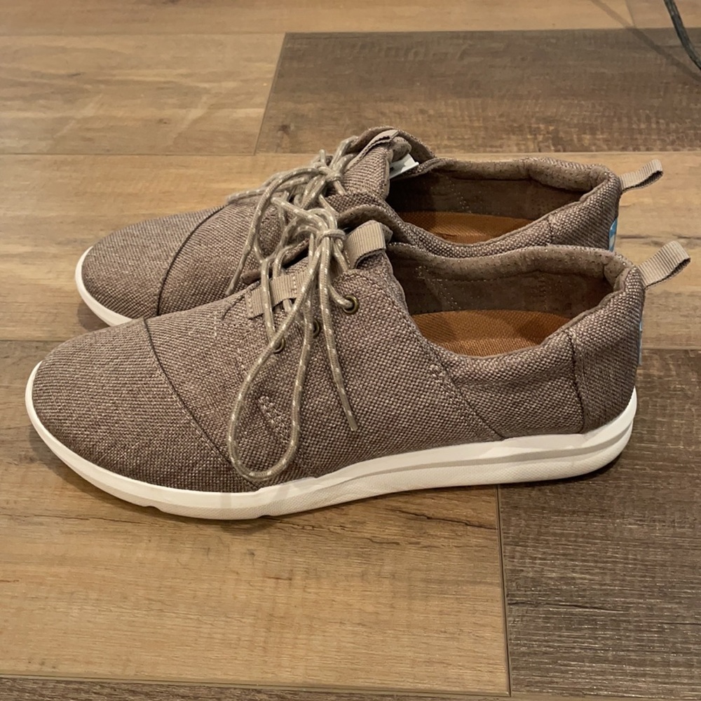 TOMS tennis shoes